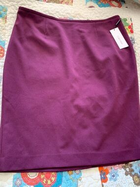 Calvin Klein Women’s Pencil Skirt Burgundy Wine Color Size 14